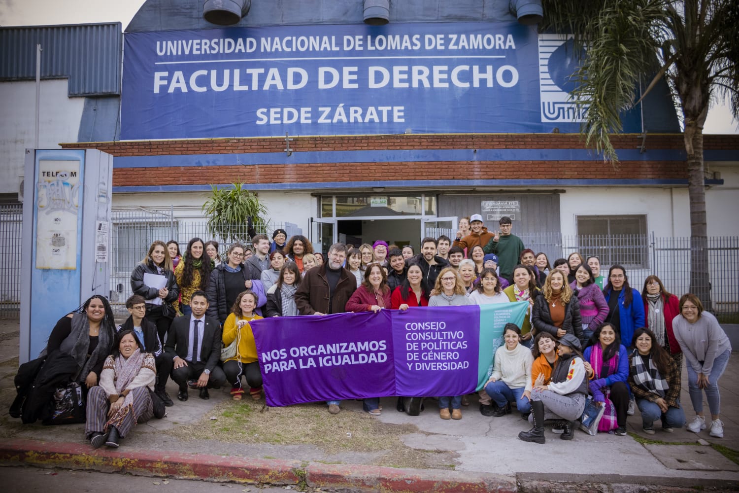 EL MINISTERIO DE MUJERES BONAERENSE REALIZÓ UNA JORNADA SOBRE VIOLENCIA DE GÉNERO Y DIVERSIDAD EN ZÁRATE.